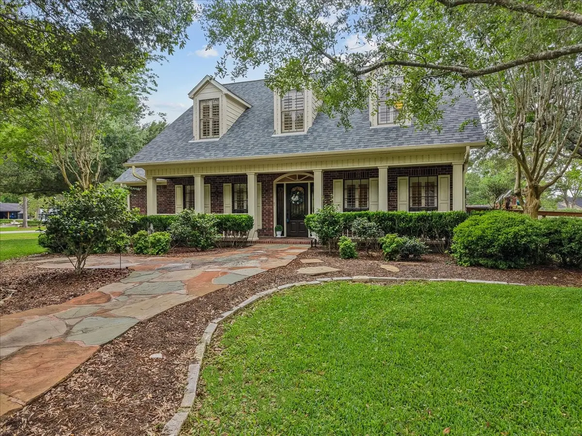 408 Allan Street, Friendswood, TX 77546 - #1