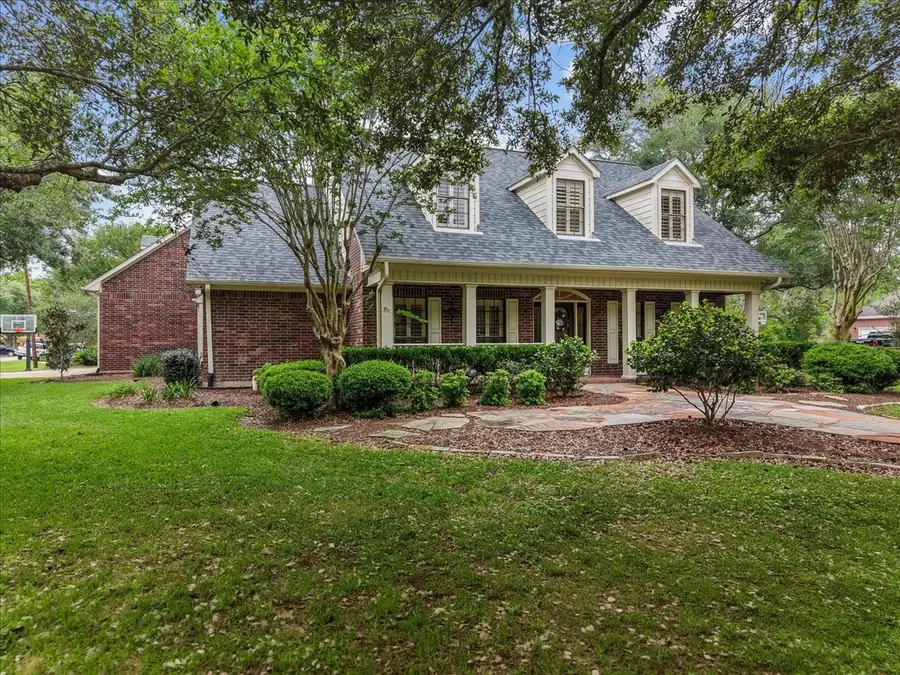 408 Allan Street, Friendswood, TX 77546 - #3