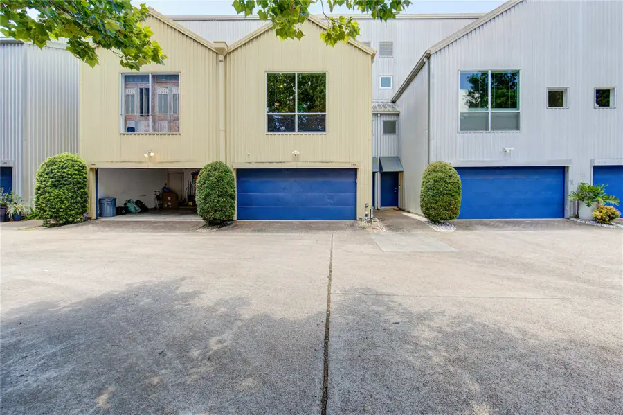 648 Lester Street, Houston, TX 77007 - Image #2