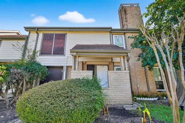 724 Country Place Drive #E, Houston, TX 77079