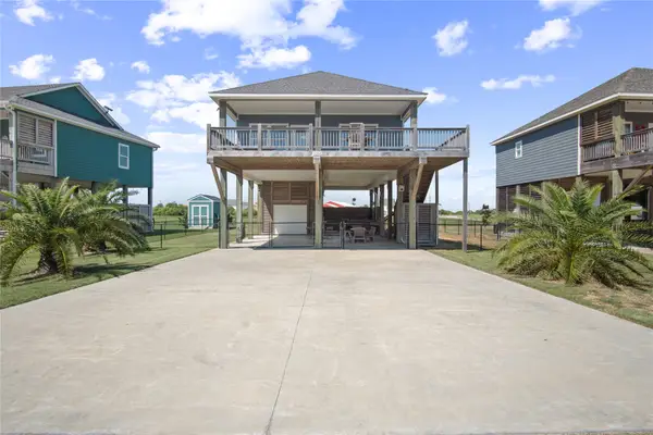 2295 Lobster, Crystal Beach, TX 77650