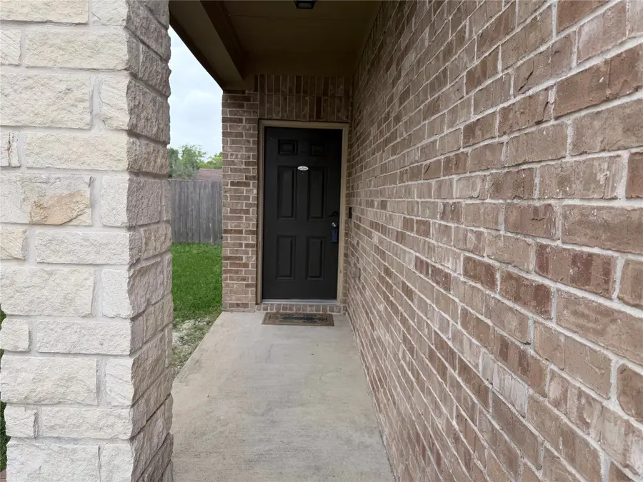 2307 Cloudy Bay Drive, Fresno, TX 77545 - #2