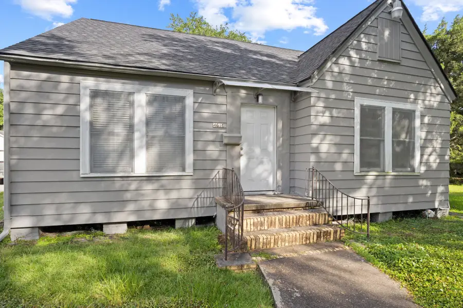 4616 Woodlawn St, Port Arthur, TX 77642 - #2