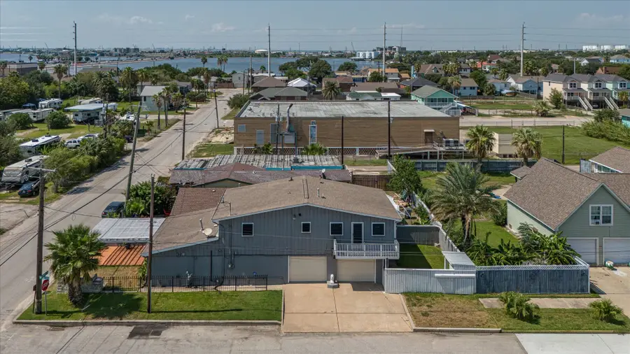 2128 59th Street, Galveston, TX 77551 - Image #2