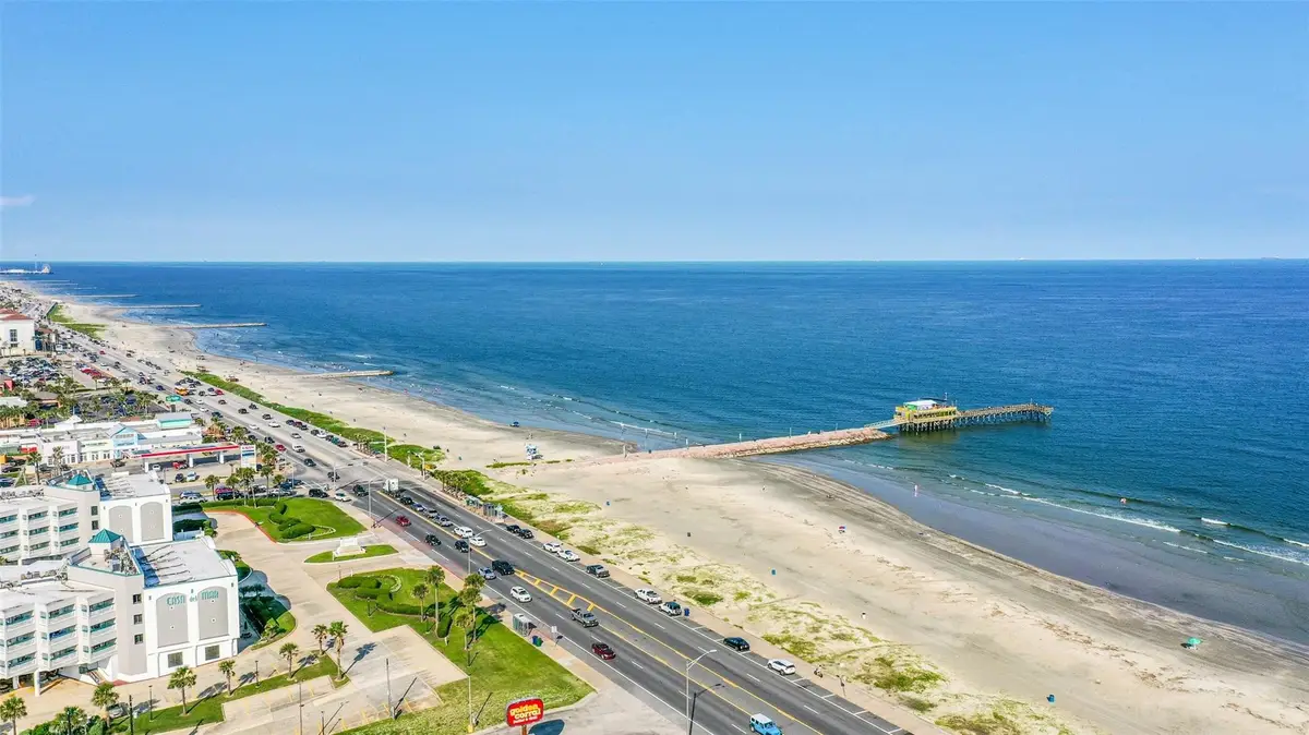 6102 Seawall Boulevard #114, Galveston, TX 77551 - #1