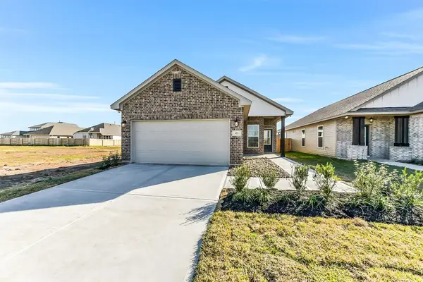 822 Countryside Glade Lane, Rosharon, TX 77583