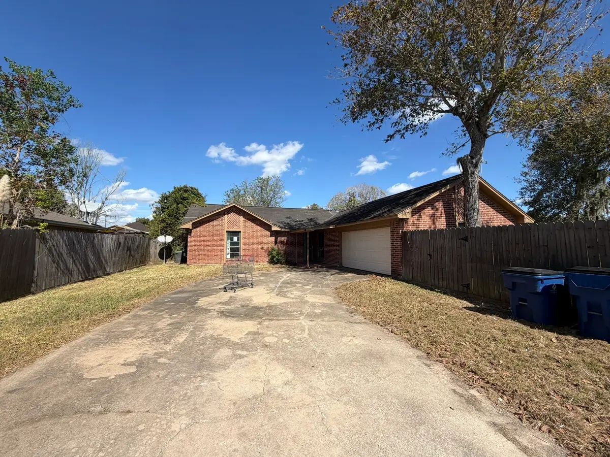 606 Tall Timber Drive, West Columbia, TX 77486 - #1