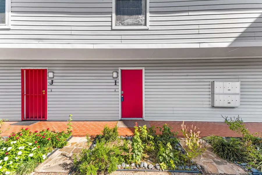 1212 Fairview Avenue #I, Houston, TX 77006 - Image #2