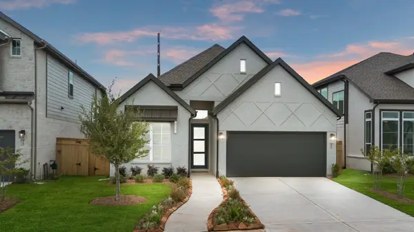 1211 Watermont Drive, Missouri City, TX 77459