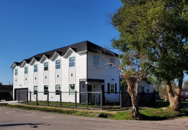 2615 Campbell Street, Houston, TX 77026