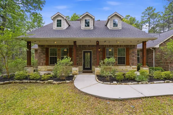 323 Dipping Vat Road, Huntsville, TX 77340