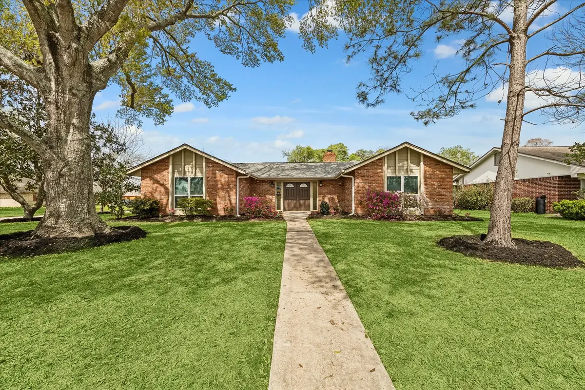 2811 Frostwood Circle, Dickinson, TX 77539 - #1