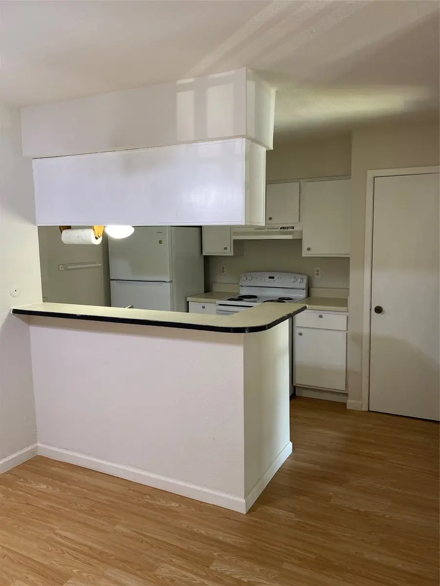 9000 Bissonnet Street #706, Houston, TX 77074 - #3