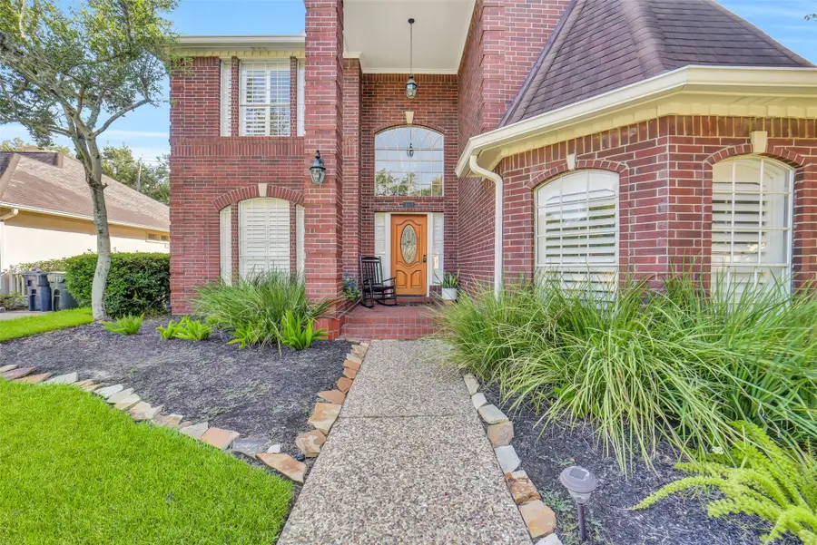 402 Lakeside Boulevard, Sugar Land, TX 77478 - #2