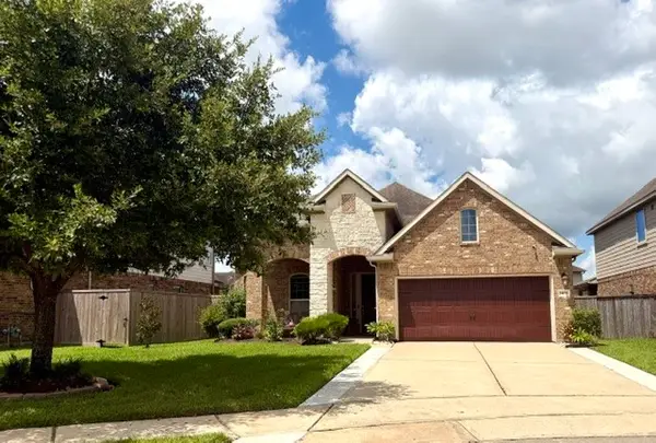 1408 Copper Ridge Lane, Pearland, TX 77581