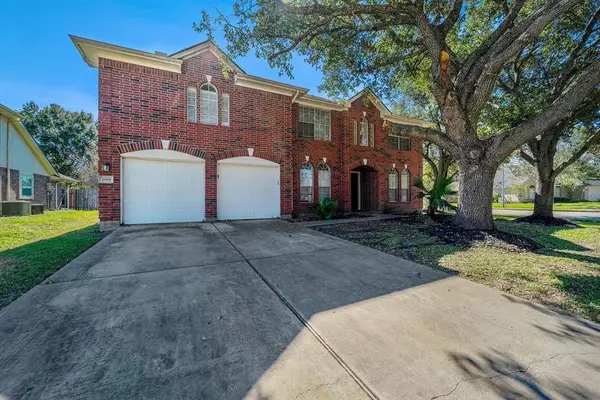 1819 Thistlebrook Court, Fresno, TX 77545