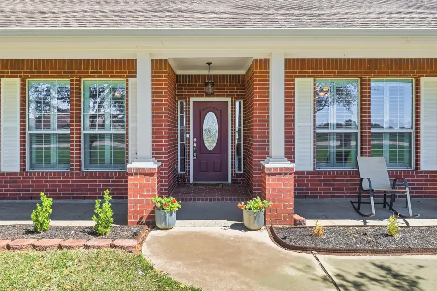 2862 Dees Circle, Sealy, TX 77474 - #3