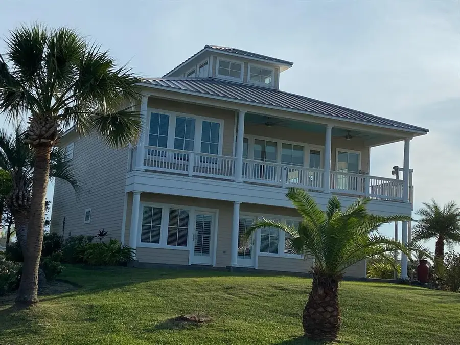 2727 E Bayshore Drive Drive, San Leon, TX 77539 - #2