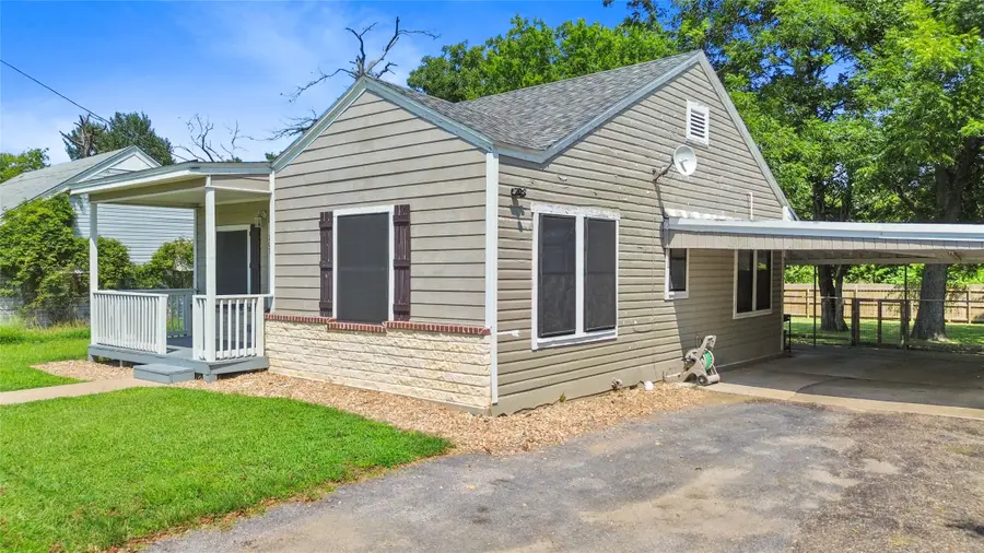 207 N Commerce Street, Bremond, TX 76629 - Image #3