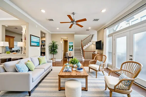 1415 Birdsall Street, Houston, TX 77007