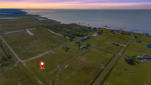 Lot 1-2 Mockingbird Lane, Anahuac, TX 77514