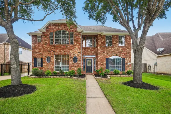 3114 Brannon Hill Lane, Sugar Land, TX 77479
