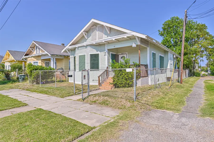 2012 31st Street, Galveston, TX 77550 - #2