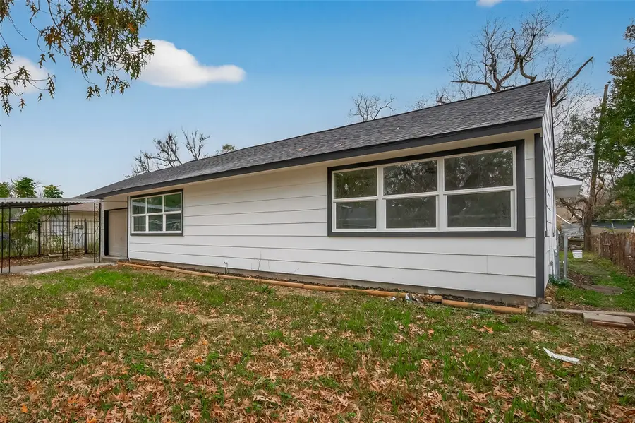 5833 Southlea Street, Houston, TX 77033 - #3