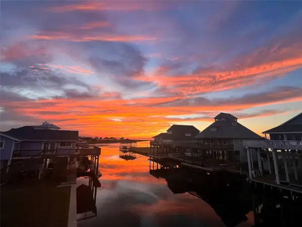 23010 Martes Street, Galveston, TX 77554