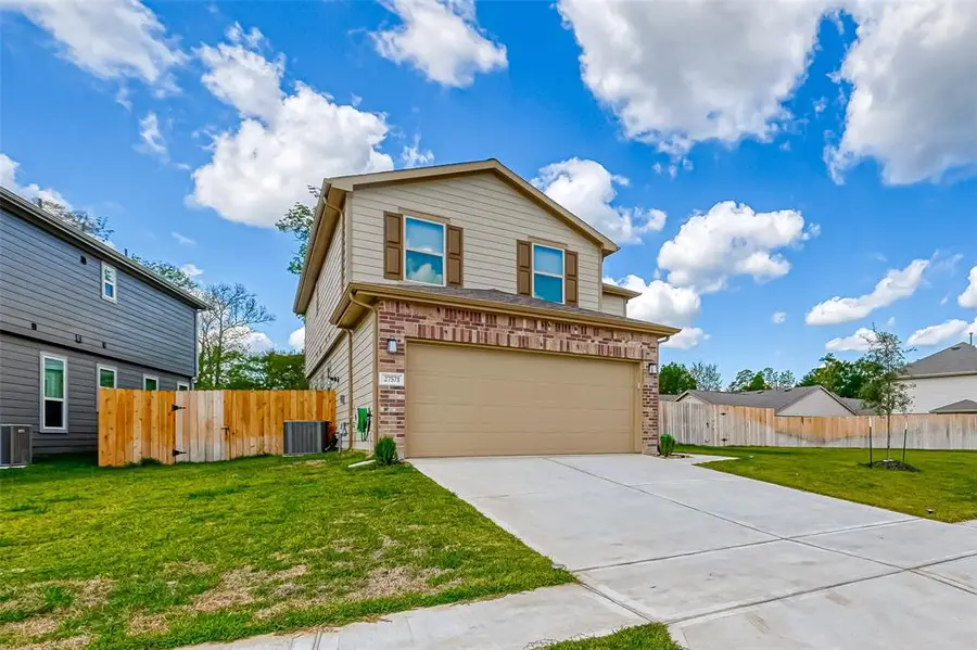 27571 Bello Bend Lane, Magnolia, TX 77354-7124 - Image #3