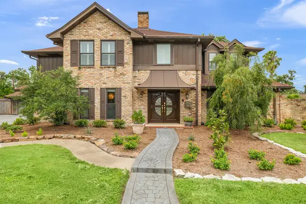 2030 Willowmoss Court, Houston, TX 77008