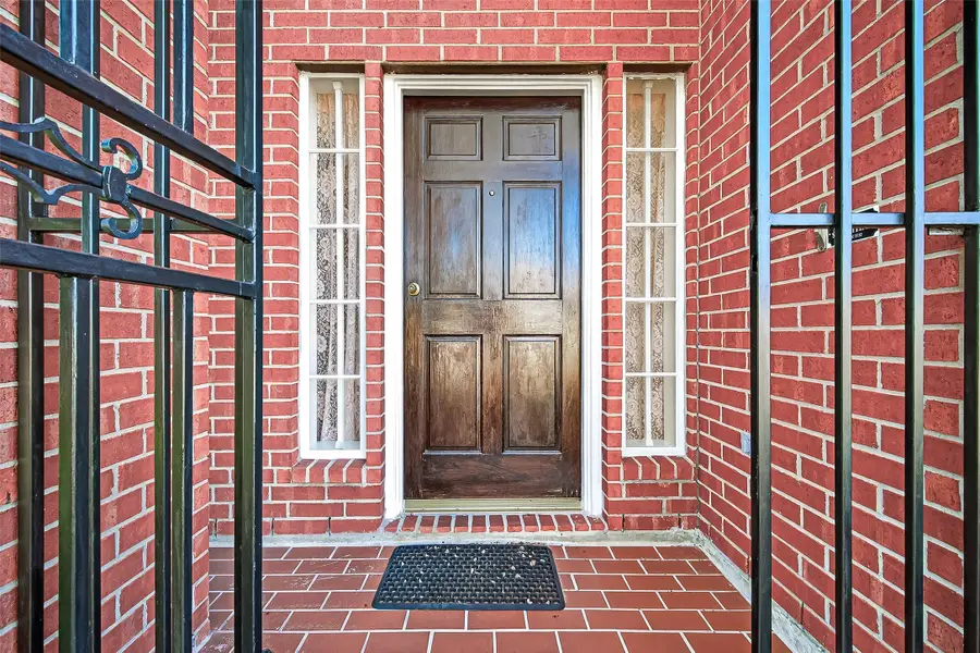 13611 Eldridge Springs Way, Houston, TX 77083 - Image #2