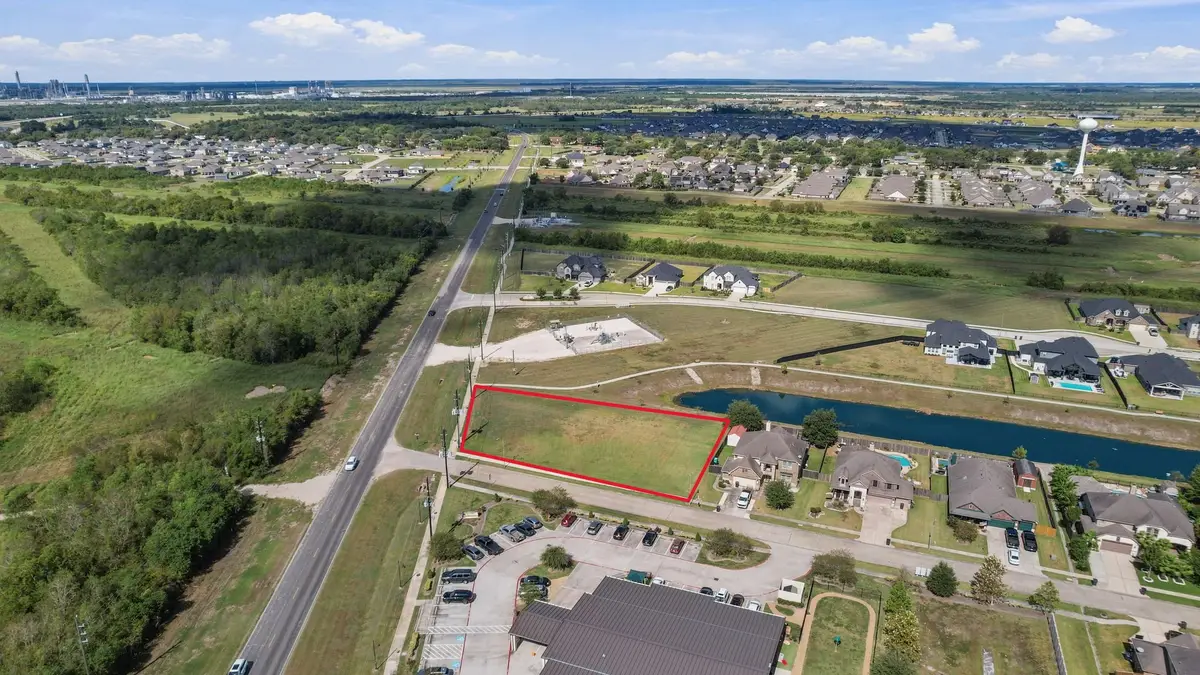 12802 Eagle Ridge Drive, Monterey Belvieu, TX 77535 - #1