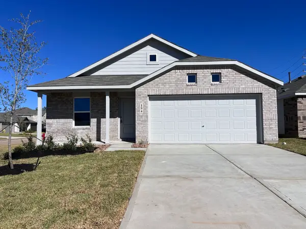 372 Cumberland Forest Drive, Magnolia, TX 77354