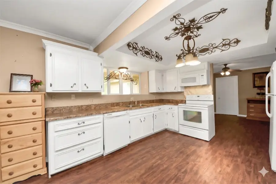 17106 Moss Oaks Drive, Conroe, TX 77385 - #3
