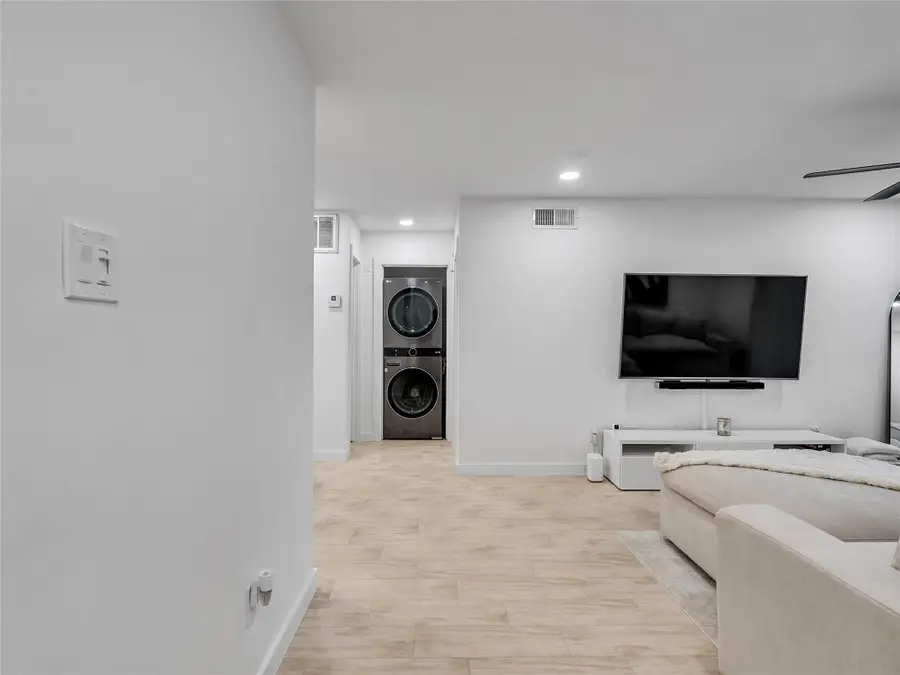 4200 Watson Street #201, Houston, TX 77009 - #3