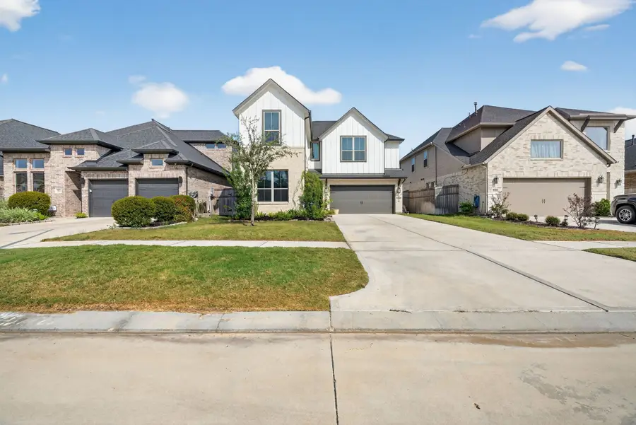 31418 Golden Cliffs Lane, Fulshear, TX 77441 - #2