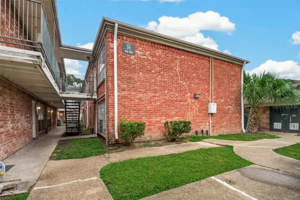 9201 Clarewood Drive #94, Houston, TX 77036