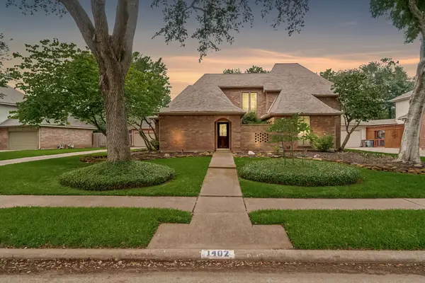 1402 Bittersweet Drive, Richmond, TX 77406