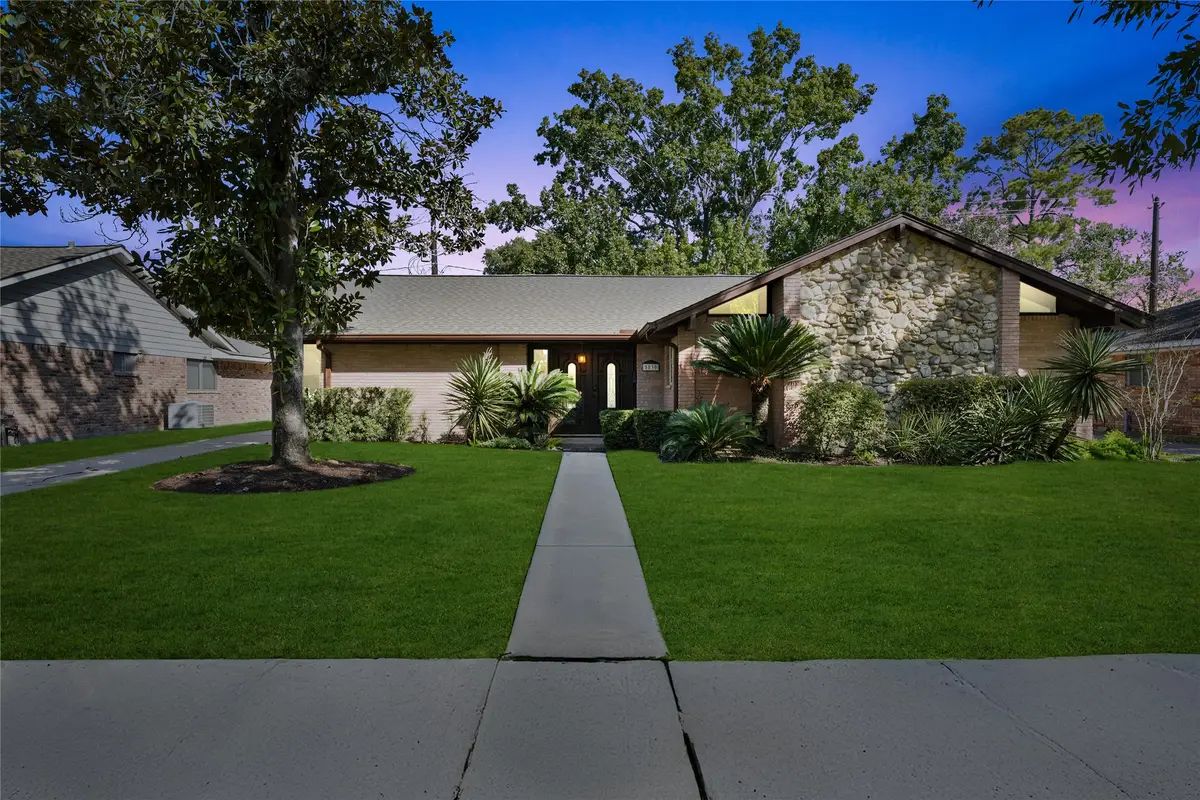 5830 Yarwell Drive, Houston, TX 77096 - #1