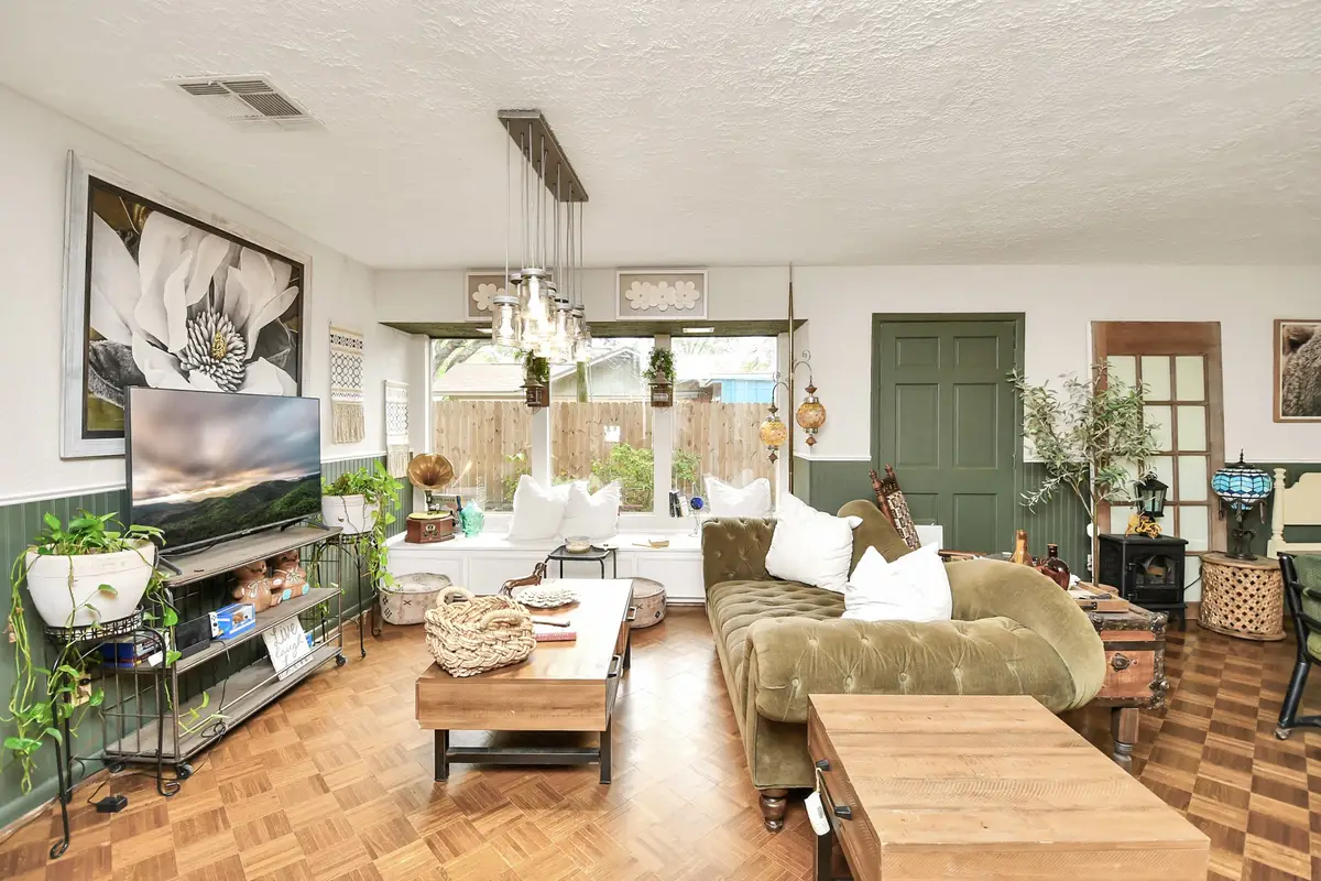 1503 Woodlawn Street, Baytown, TX 77520 - #1