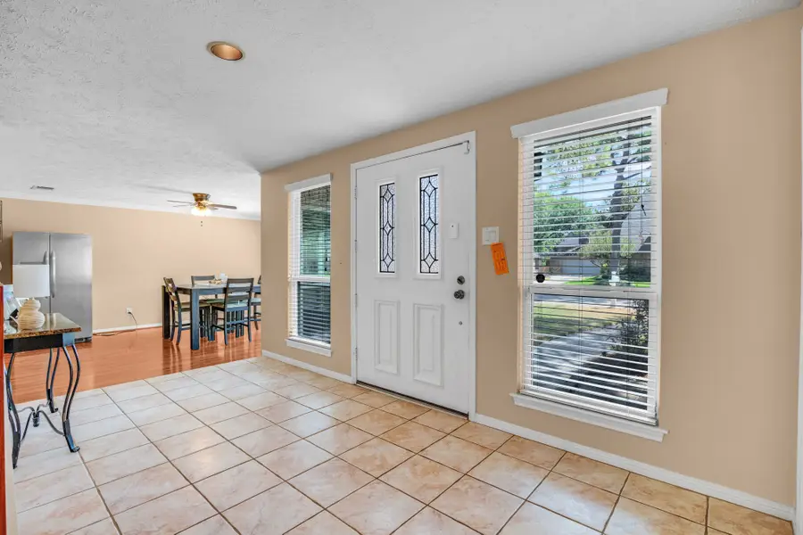 15810 Knoll Lake Drive, Houston, TX 77095 - Image #3