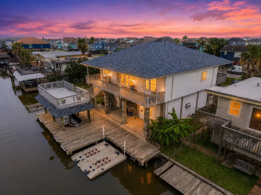 113 Bayou Vista Drive, Hitchcock, TX 77563 - #3