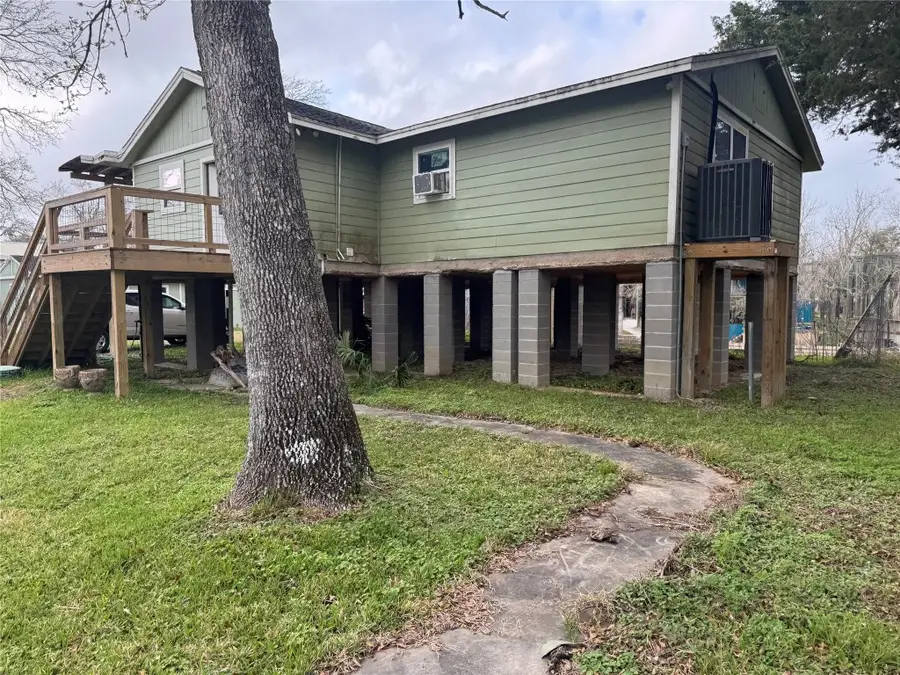 615 Shady Oaks Harbor, Alvin, TX 77511 - #3