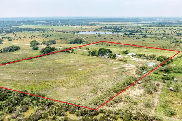 7800 County Rd 210, Bertram, TX 78605