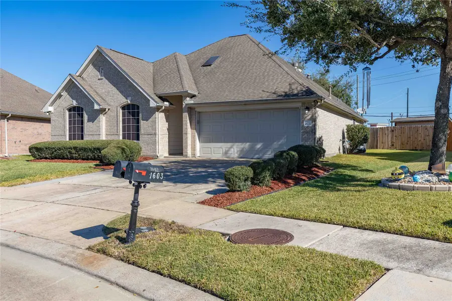 16231 Gavin Lane, Houston, TX 77049 - Image #2