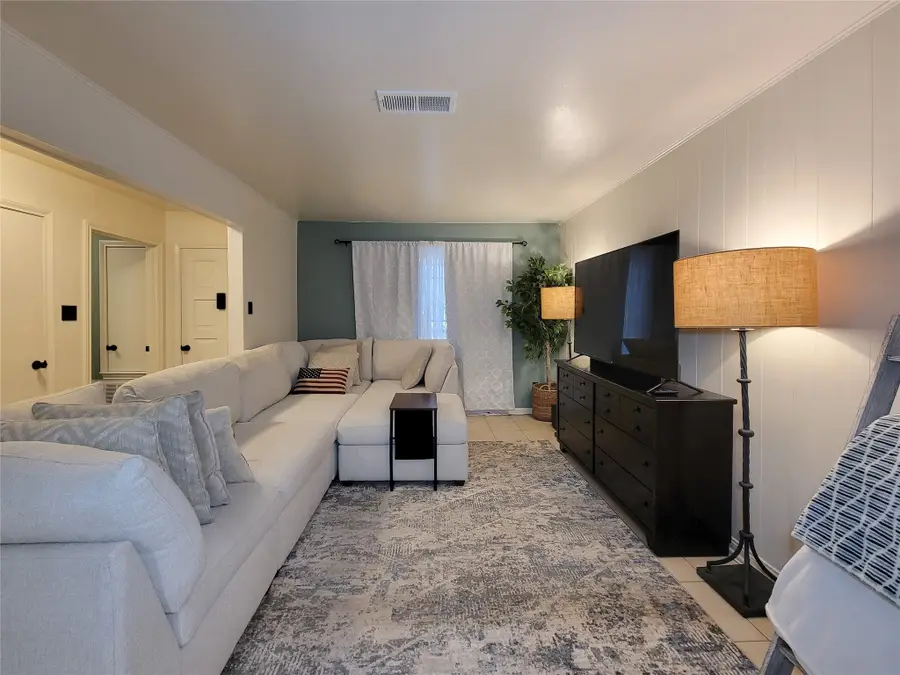 118 W Vashti Drive, Houston, TX 77037 - #2