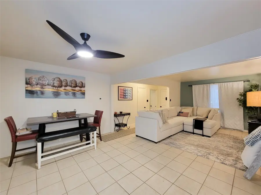 118 W Vashti Drive, Houston, TX 77037 - #3