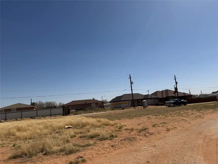 1400 NE 7 Street, Andrews, TX 79714 - #2