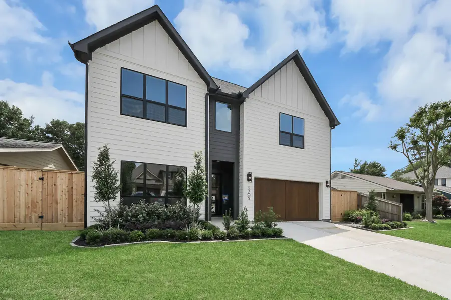 1705 Saxon Drive, Houston, TX 77018 - #2